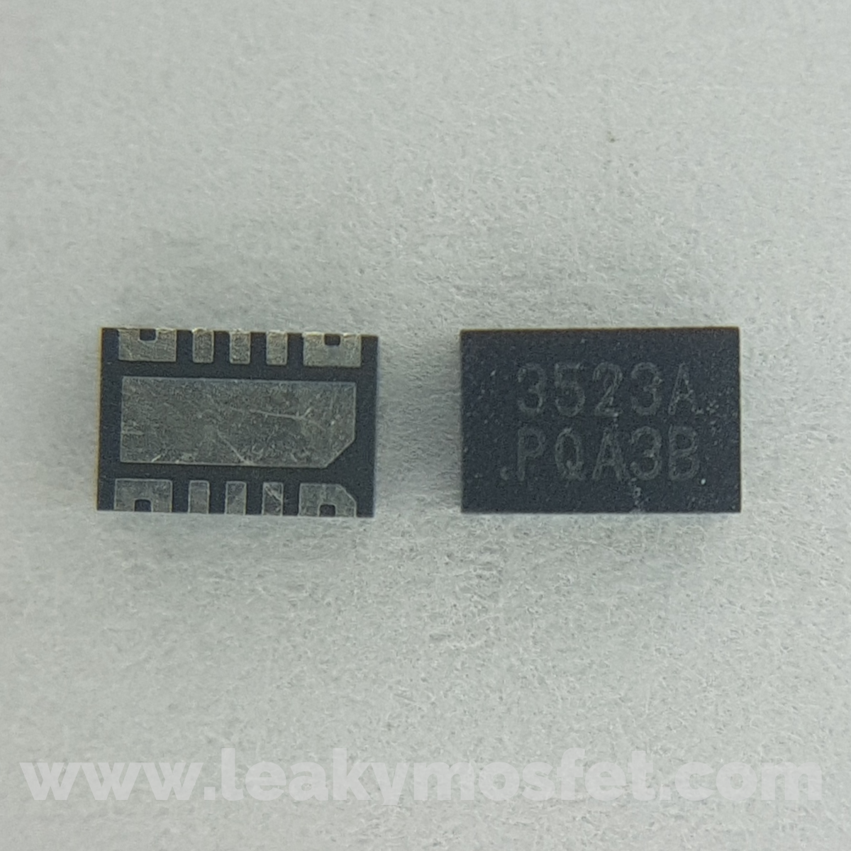 APL3523A Dual MOSFET Power Distribution Switch