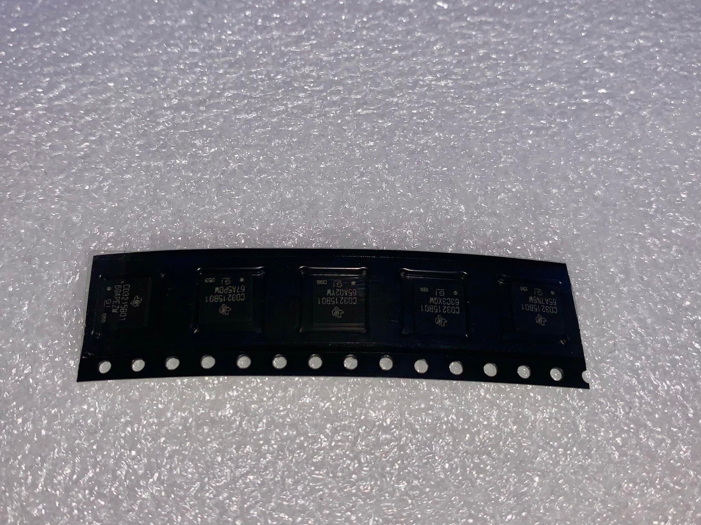 CD3215B01 | CONTROLLER CHIP