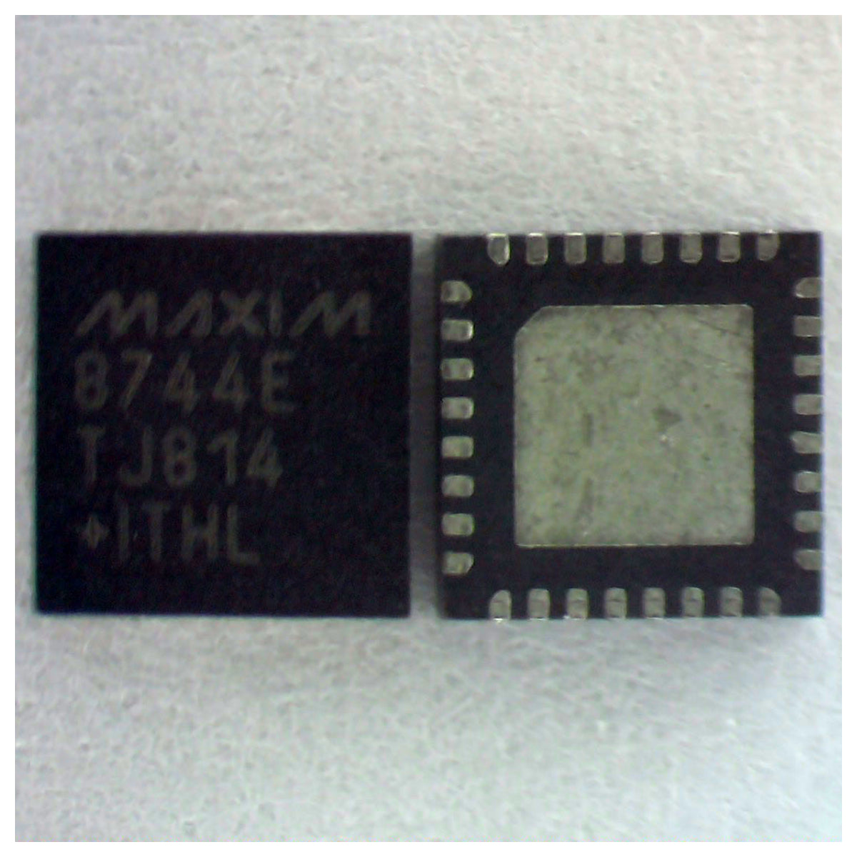 MAX8744E