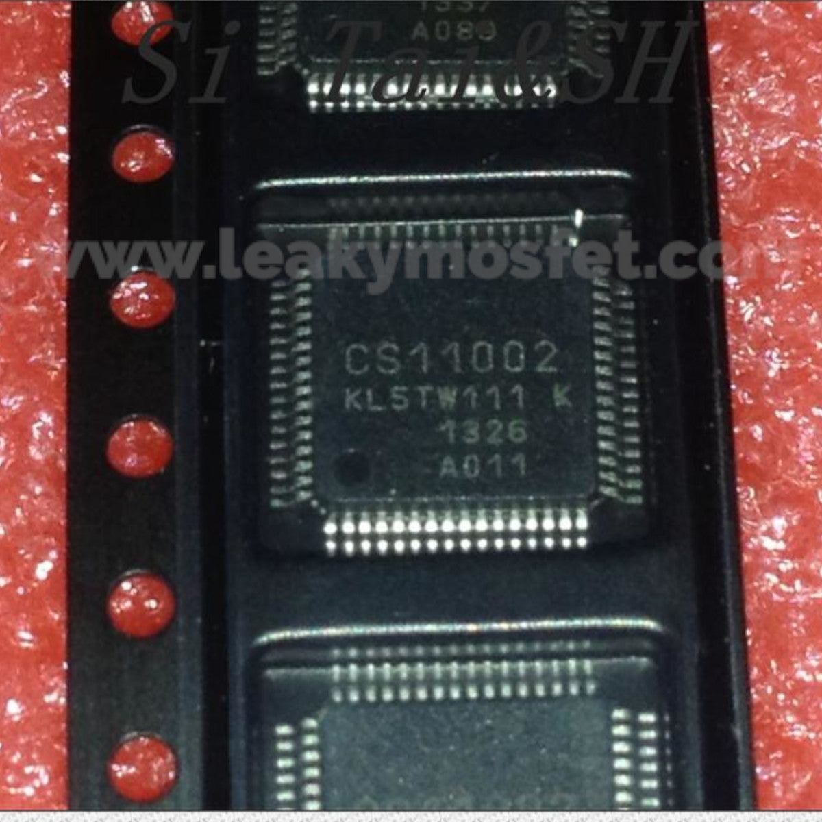 CS11002 LCD Controller Chip